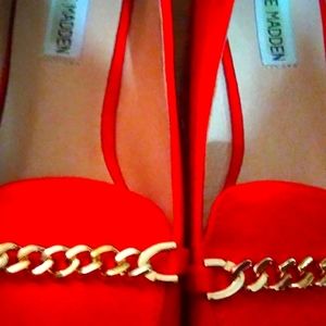 STEVE MADDEN SLIP ON SUADE